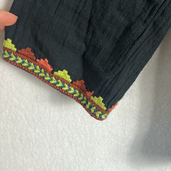 Velvet By Graham & Spencer Blouse Women's Size Small Embroidered V Neck Boho - Picture 3 of 13